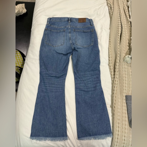 Madwell Cali Demi-Boot Jeans in Comfort Stretch Raw Hem Size 30 - Picture 13 of 16